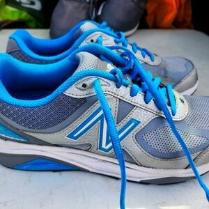 Women New Balance Shoes